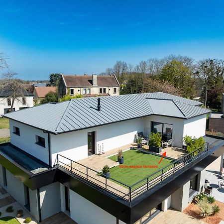 Appartements Guesthouse1 Et Guesthouse2 Sword Beach Colleville-Montgomery Exteriör bild